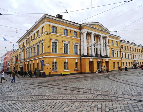 La Place du Sénat ç Helsinski en Finlande (photos)