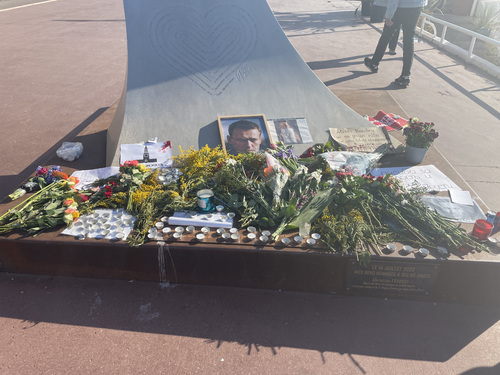 Hommage à Navalny à Nice
