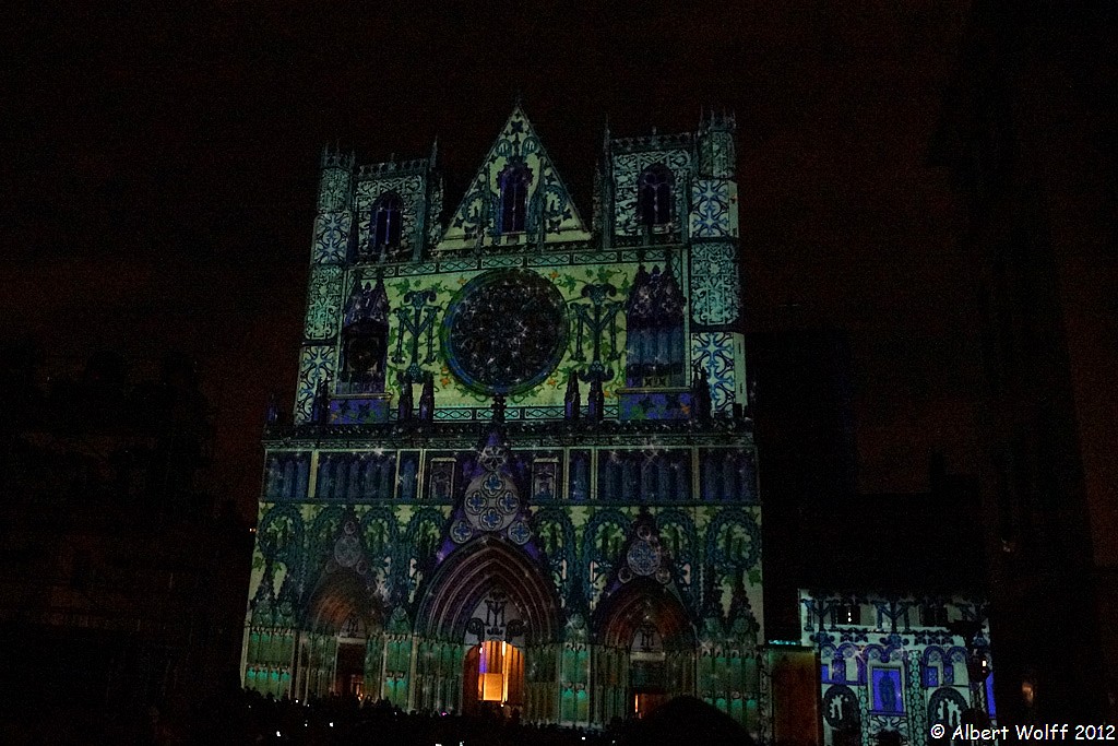 Lyon ou la symphonie des lumières : la primatiale St Jean