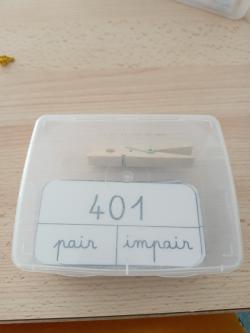 Pair ou impair cartes &agrave; pinces