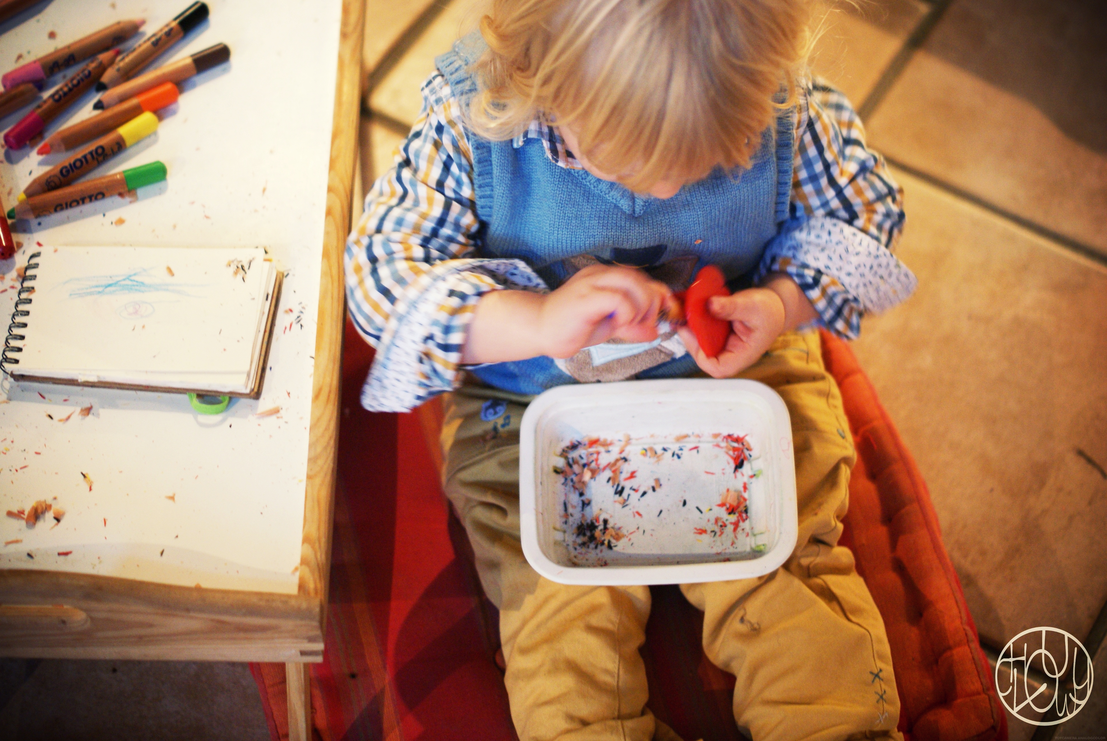 Atelier Montessori : Tailler des crayons - Dans ma petite roulotte...