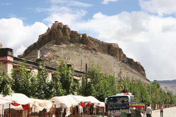 visite à Gyantse; la citadelle;