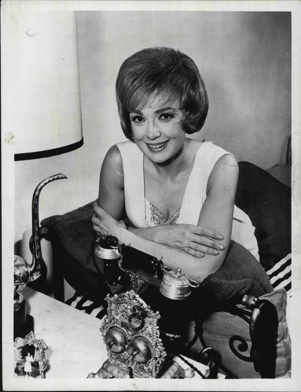 Download this Edie Adams picture Download this Edie Adams picture