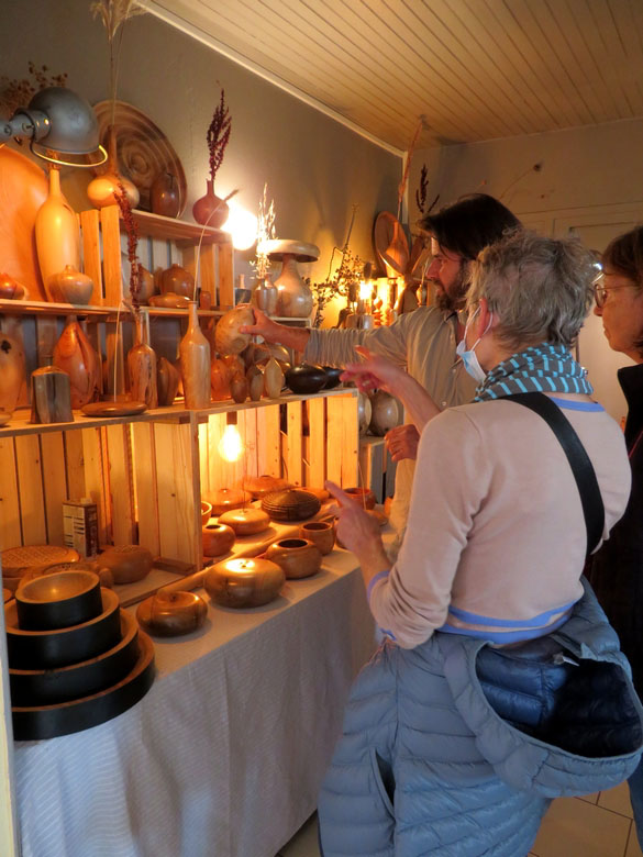 La 24 ème Foire aux Graines organisée par A.R.C.E. a eu lieu le dimanche 19 mai à Recey-sur-Ource