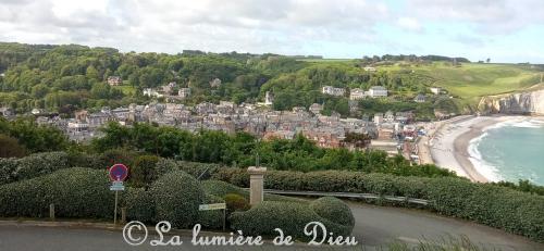 Étretat, la chapelle Notre-Dame de la Garde