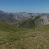 Descente, Ouest, dans le vallon issu du col coté 2215