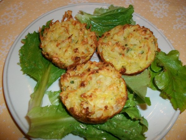 POMMES DE TERRE ET JAMBON CRU "FACON PAILLASSONS".