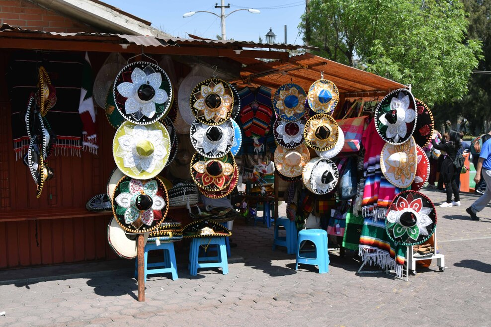 Xochimilco - Marchand de sombreros