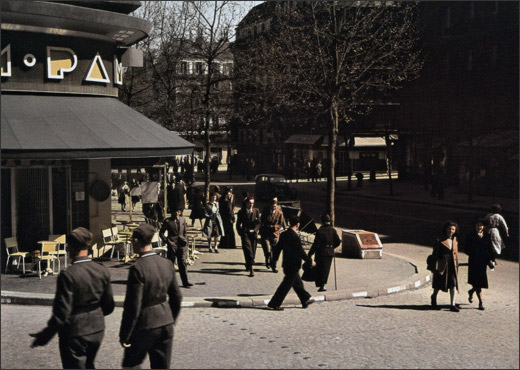 Café Le Pam-Pam, angle du boulevard Saint-Michel et de la rue Monsieur Le Prince.