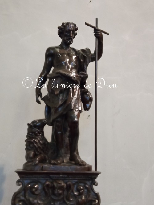 Menin (Belgique), l'église Saint Vaast