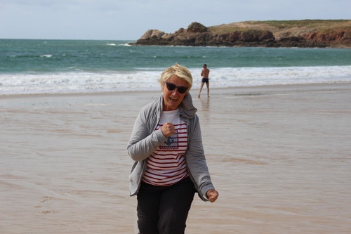 un peu de fraicheur  "vent sur la plage des salus"