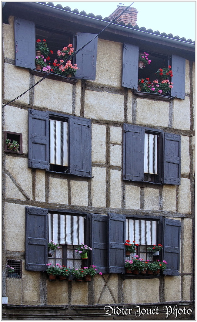 (63) Puy de Dôme - Thiers (1)