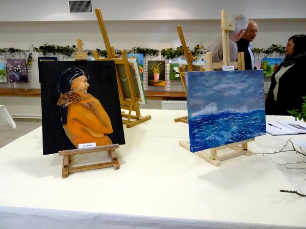 L'exposition des peintres de la MJC de Sainte Colombe sur Seine