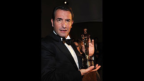 jean-dujardin-oscars-10652575bjzer_1882.jpg