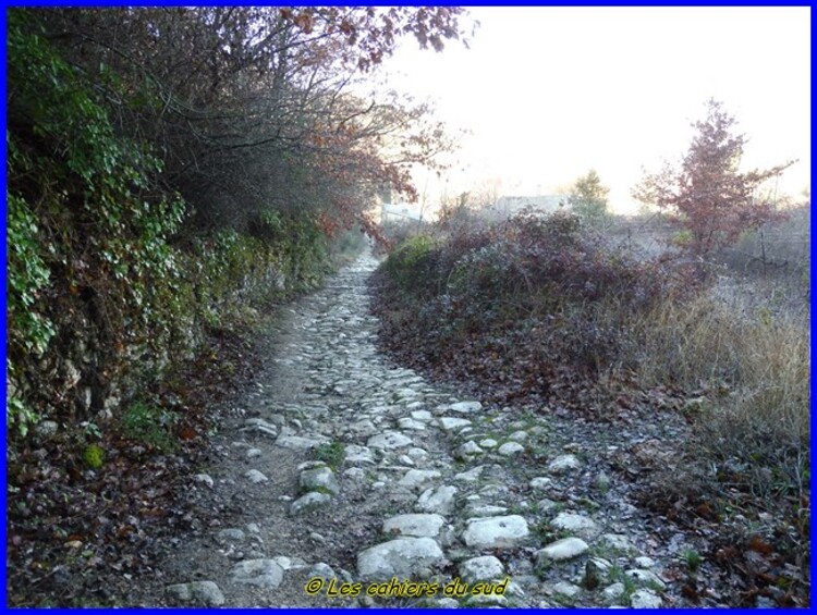 Luberon, les gorges de Combrès