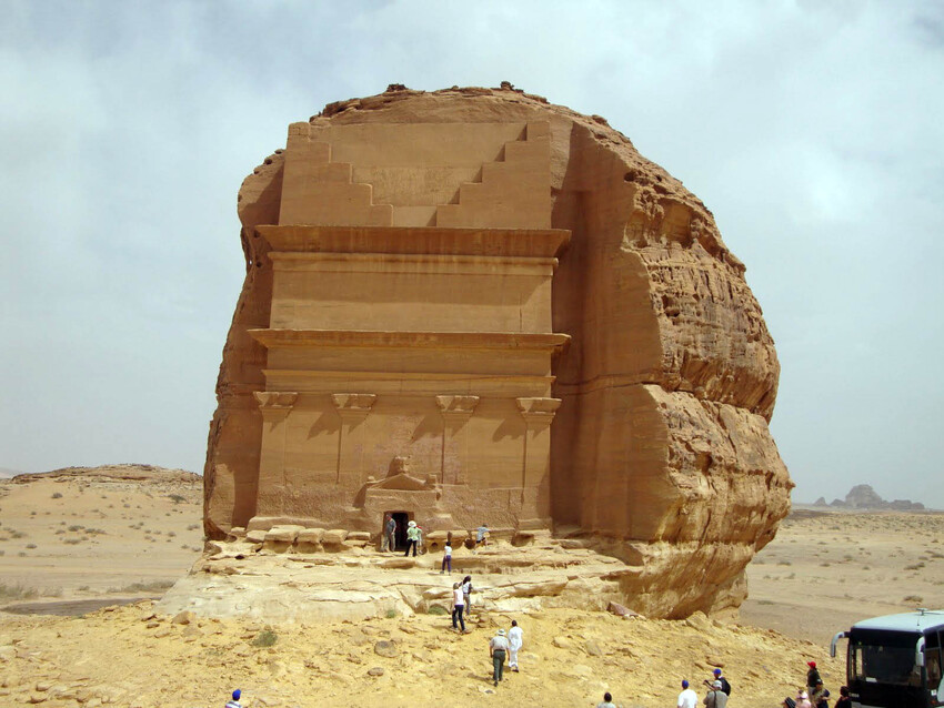Arabie Saoudite : découvrez l'extraordinaire tombeau de Qasr al-Farid, l'un des plus beaux sites archéologiques du monde