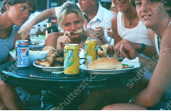 Charlene avec des amies de natation 