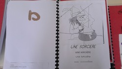 Les contes de A &agrave; Z: ab&eacute;c&eacute;daire rugueux