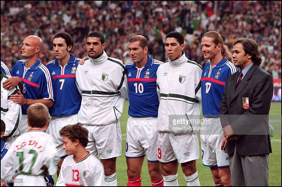 Samedi 06.10.2001 Stade de france l\'équipe de France-Algérie 4-1