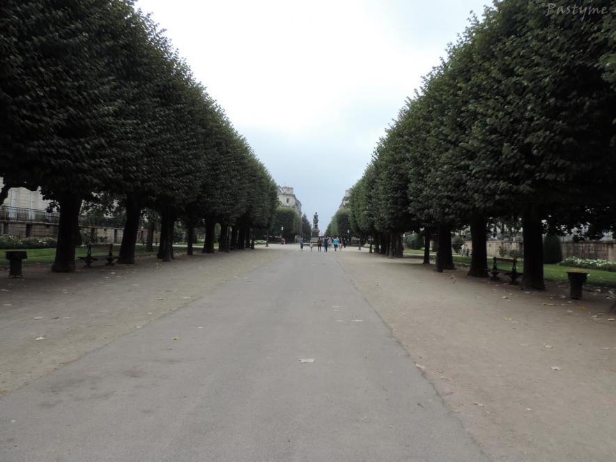NANTES, le cours CAMBRONNE