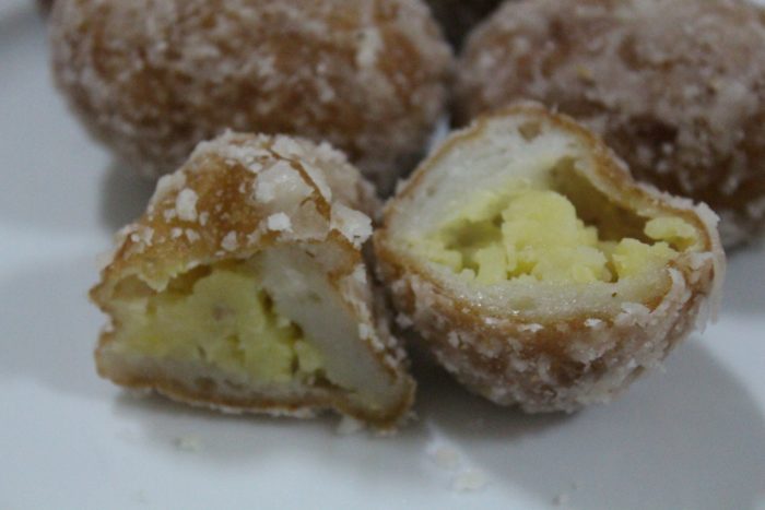Cambodge - Khmers gâteaux ''œuf de varan malais'' (pong-ansang)
