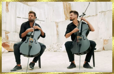 Images des violoncellistes, 2 CEllos Stjepan & Luka par Ginette Villeneuve 