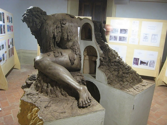 sculpture-colossus-italie-03