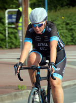 Grand Prix cycliste UFOLEP du Colbras à Halluin ( 1ère, 3ème cat et Féminines )