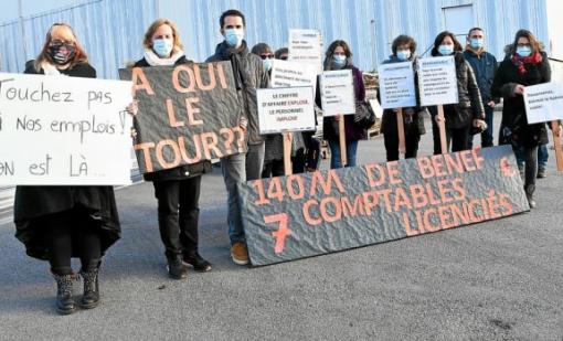 À Douarnenez, la détermination des salariés grévistes est forte.