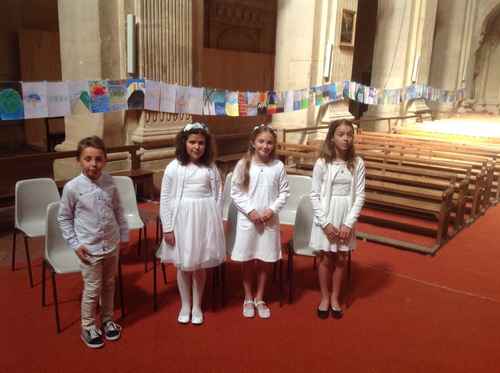 Communion des enfants le 13 mai à La Chapelle du Sacré Coeur !