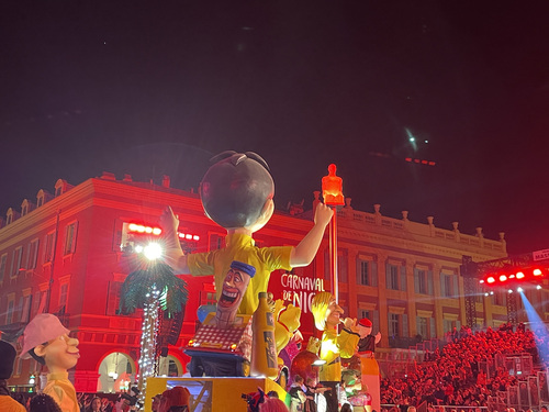 Carnaval de Nice Corso illuminé