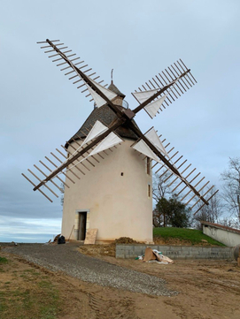 Le moulin à vent de Bénesse les Dax