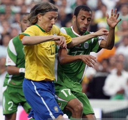 HOSNI Larbi 2007 contre le Brésil