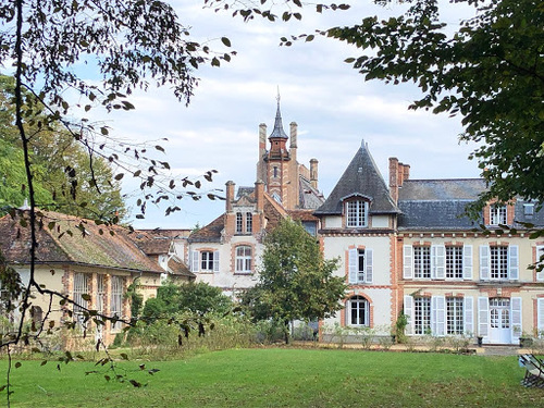 Château By de Rosa Bonheur à Thorigny (Seine-et-Marne)
