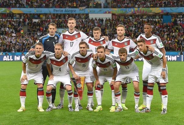 Lundi 30.6.2014 à Porto Alegre Allemagne-EN 2-1 après prolongations