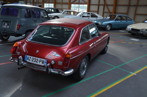 La bourse d'échanges des "vieilles T'autos"