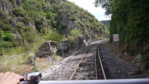 Le début des gorges dans la partie la plus étroite