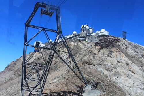 LE PIC DU MIDI DE BIGORRE .