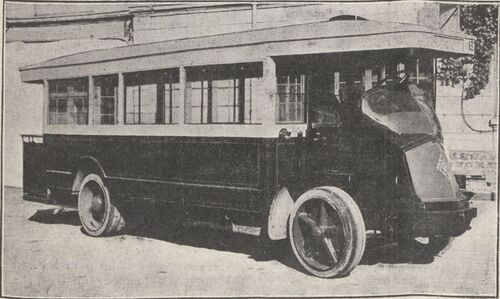 1926, novembre. Premier autobus Renault_Type_PN.jpg