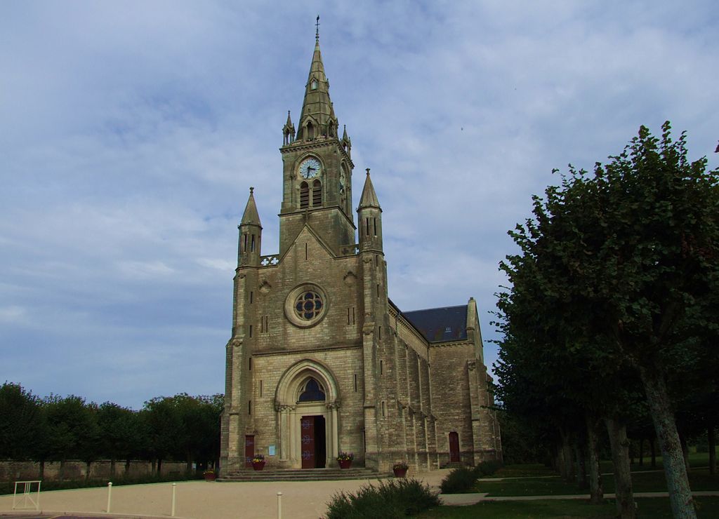 Beire-le-ChÃ¢tel - Eglise Saint-Laurent.jpg