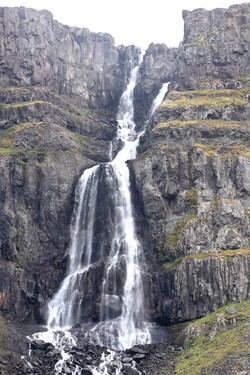 De Urðartindur (Norðurfjörður) à Hôtel Tangahús (Borðeyri)