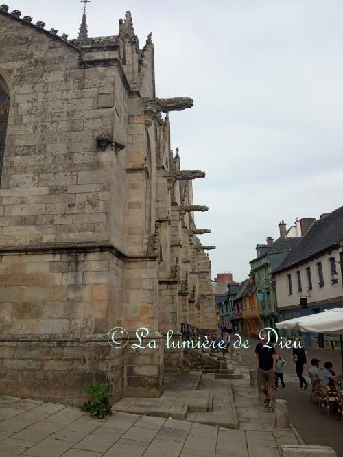 Josselin, la basilique Notre-Dame du Roncier