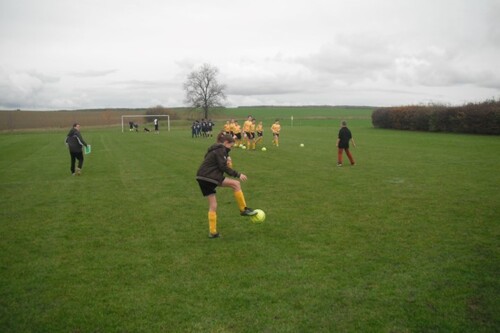 match de foot à Montigny sur Aube