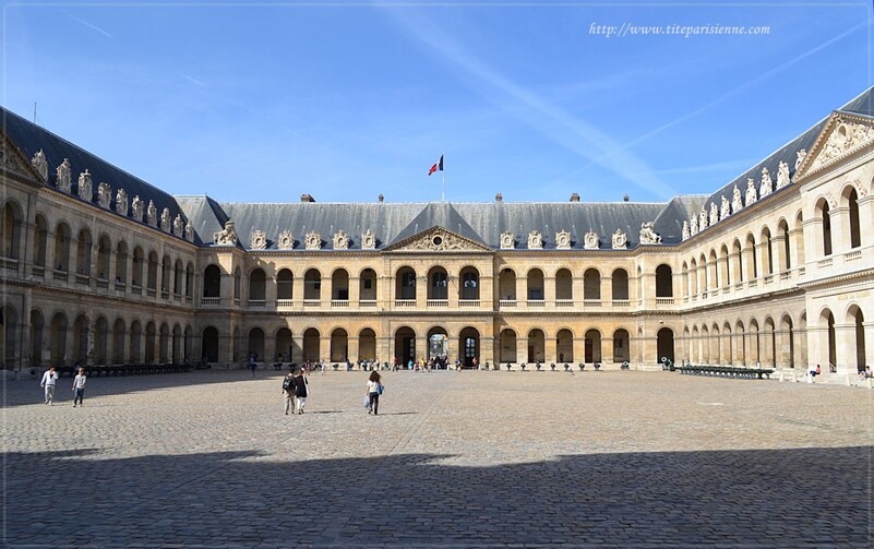 Les cadrans solaires de l'Hôtel des Invalides