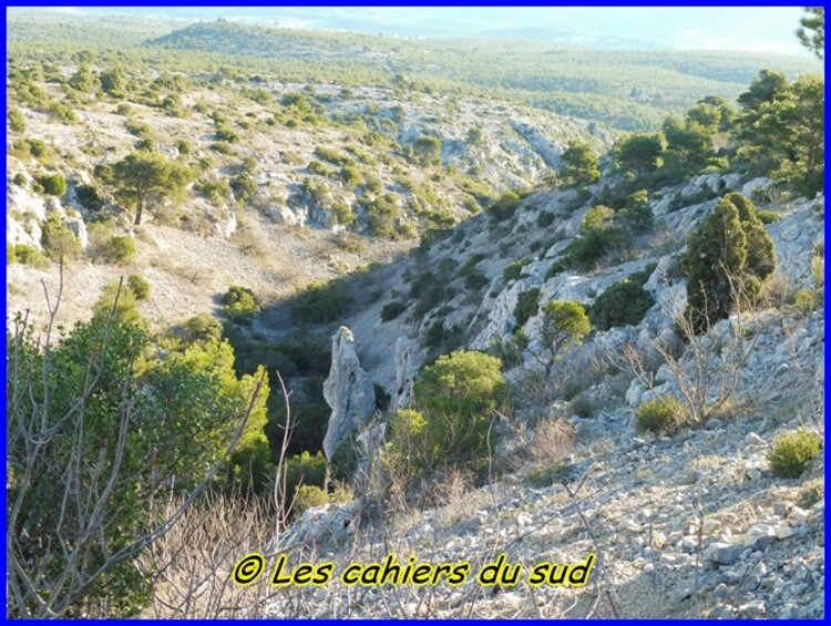 Calanques, les falaises de l'Eissadon