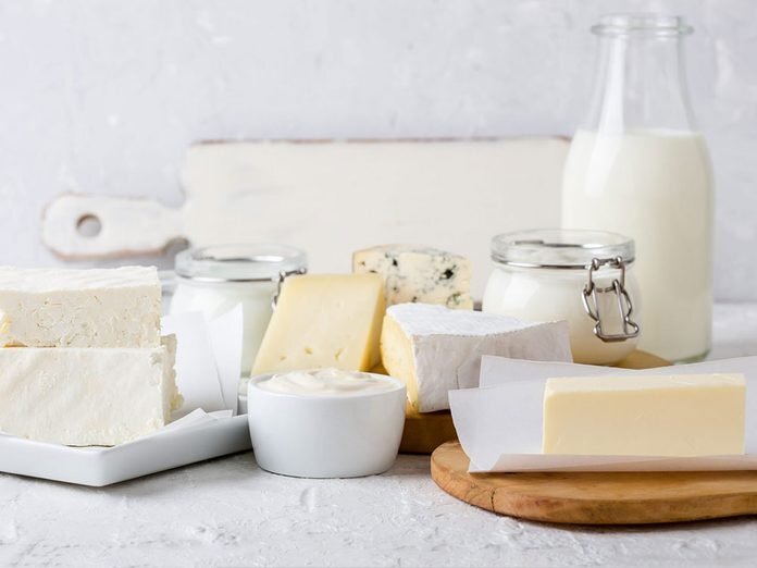 Les produits laitiers sont à éviter en cas de crise d'arthrite.