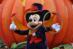 Mickey et sa surprise-partie d’Halloween !/Mickey’s Halloween Treat in the Street!