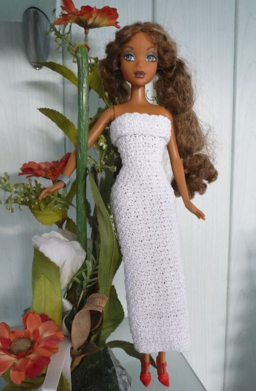 Barbie en  modèle "Albizia"