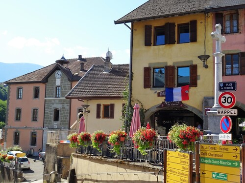 Alby sur Zéran, cité médiévale en Savoie (photos)