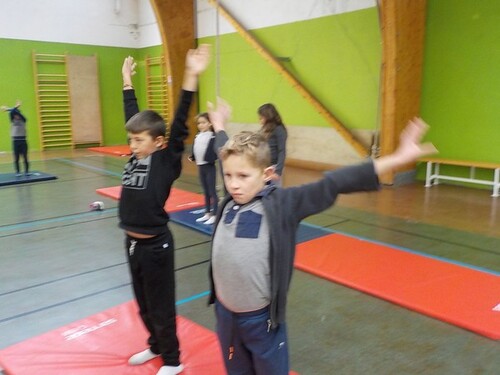 CE2-La gymnastique à l'école